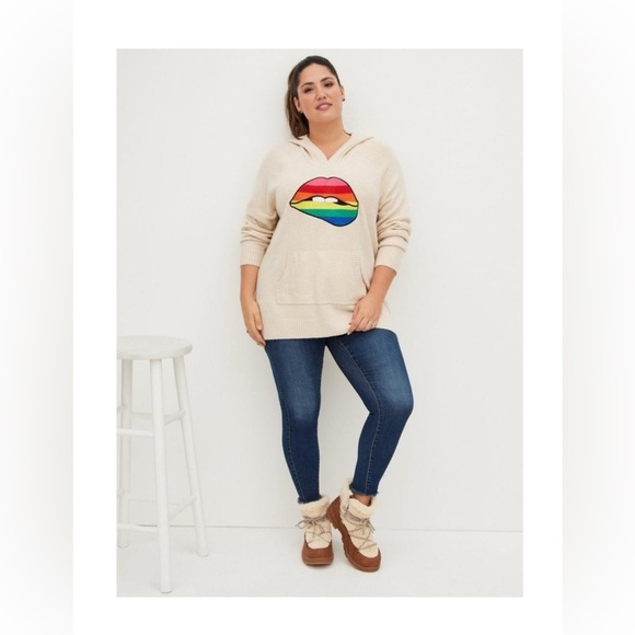 Torrid Rainbow Lips Oatmeal Raglan Hoodie Sweater Size 1 (1X) - Pride - Picture 1 of 6